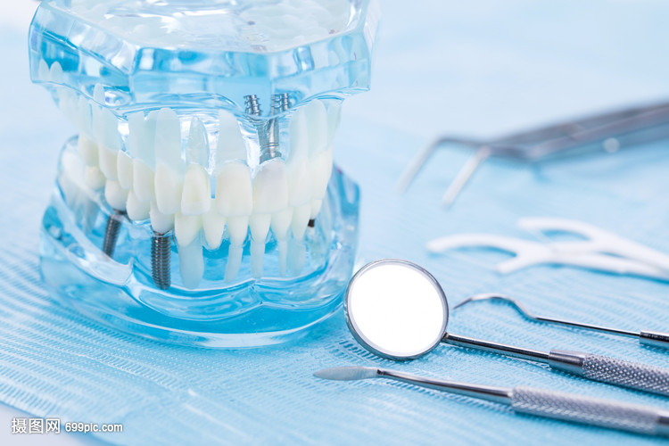 口腔護(hù)理與口腔衛(wèi)生用品 健康生活的守護(hù)者